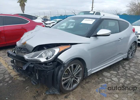 2016 Hyundai Veloster Turbo z USA, uszkodzony, nr VIN KMHTC6AE5GU284810